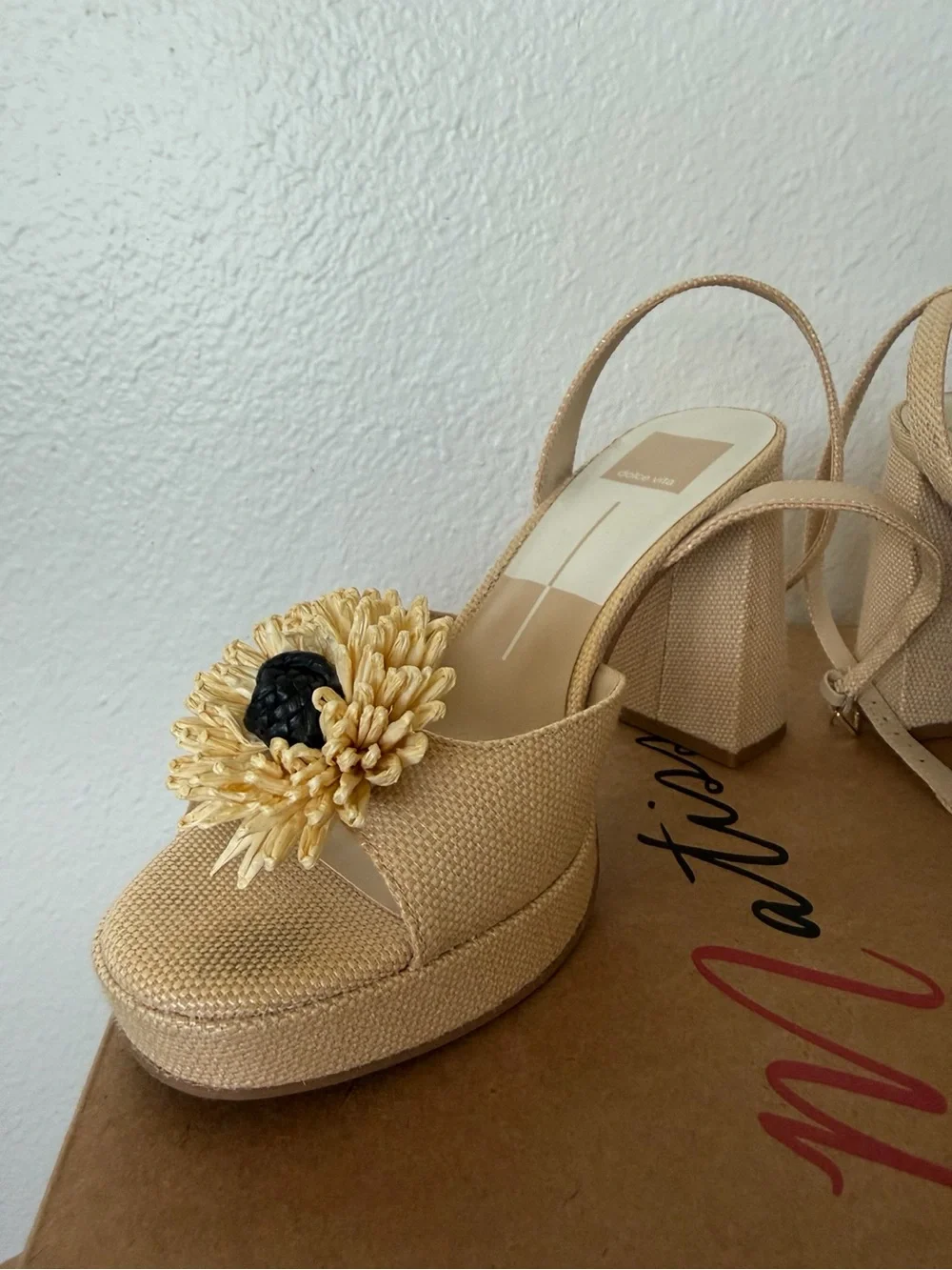 Dolce Vita Beige Platform Slingback Sandals with Floral Accent